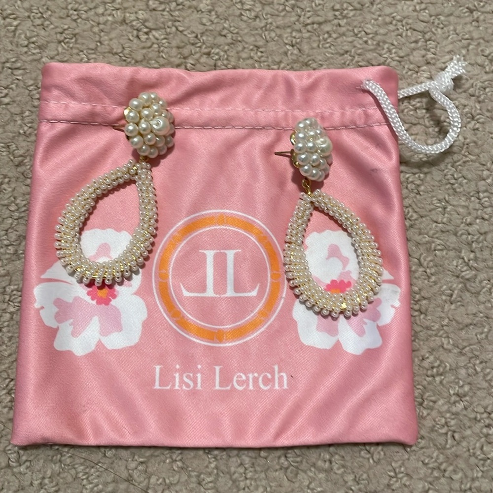 Lisi Lerch white earrings
